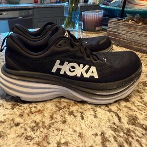 Hoka one one bondi 8 running shoes (black) -Women size 7.5